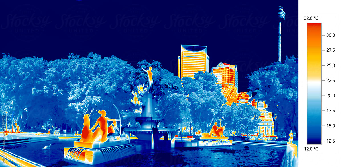 Urban heat islands, thermography thermal imaging of fountain in Sydney
