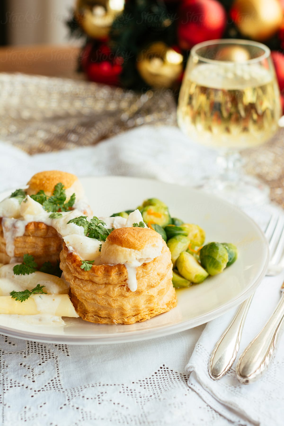 Puff Pastry Shells with Creamy Asparagus and Chervil