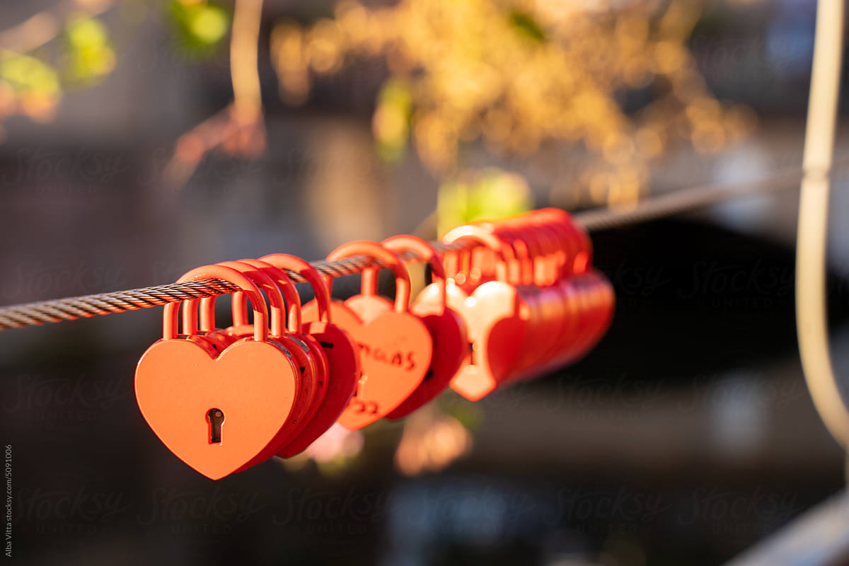Valentine\'s Day love lock in bridge