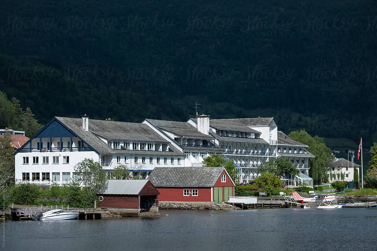View of a nice hotel. Brakanes Hotel by Fjordtind, Ulvik