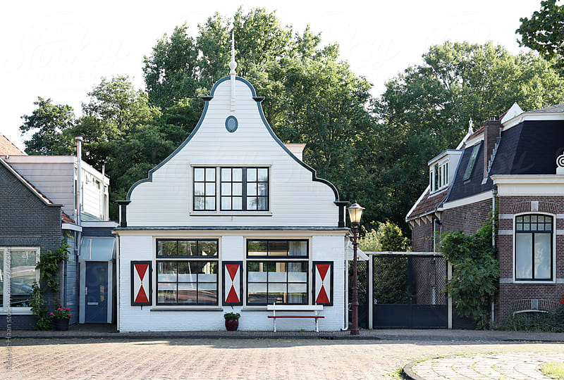 Old Dutch House