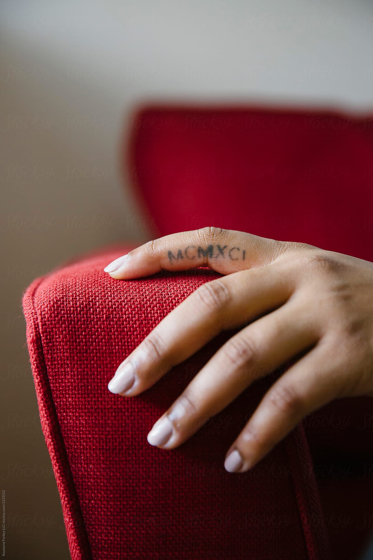 Index Finger Tattoo | Finger tattoo for women, Finger tattoos, Finger tattoo  designs