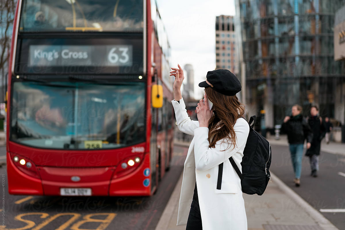 Woman stops the bus in London