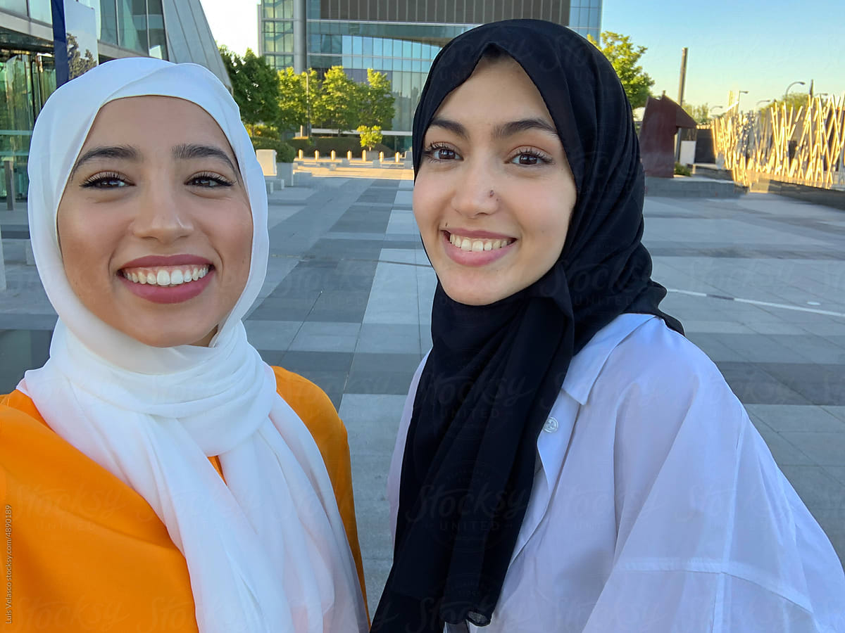Two Muslim Girls.