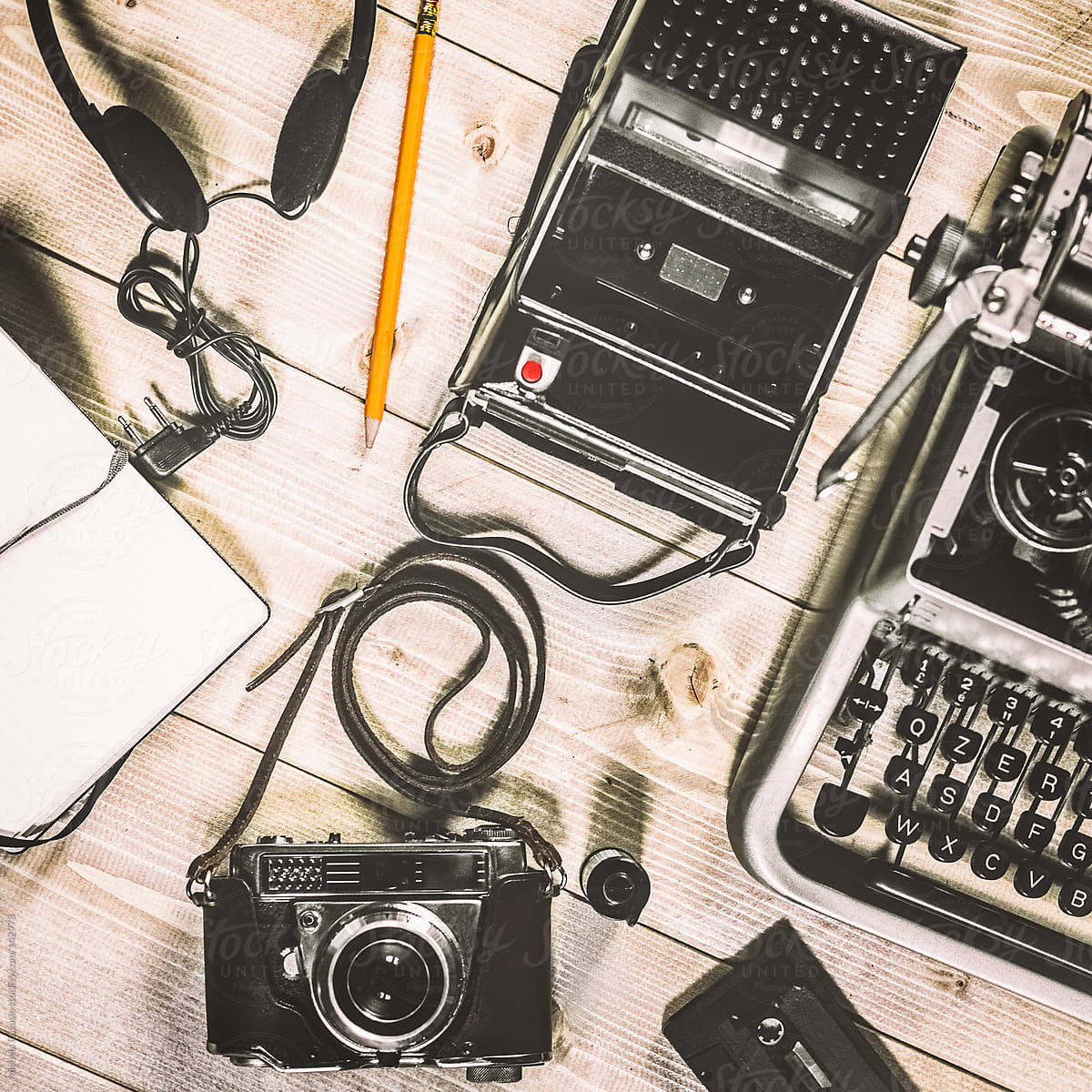 Photojournalist vintage objects