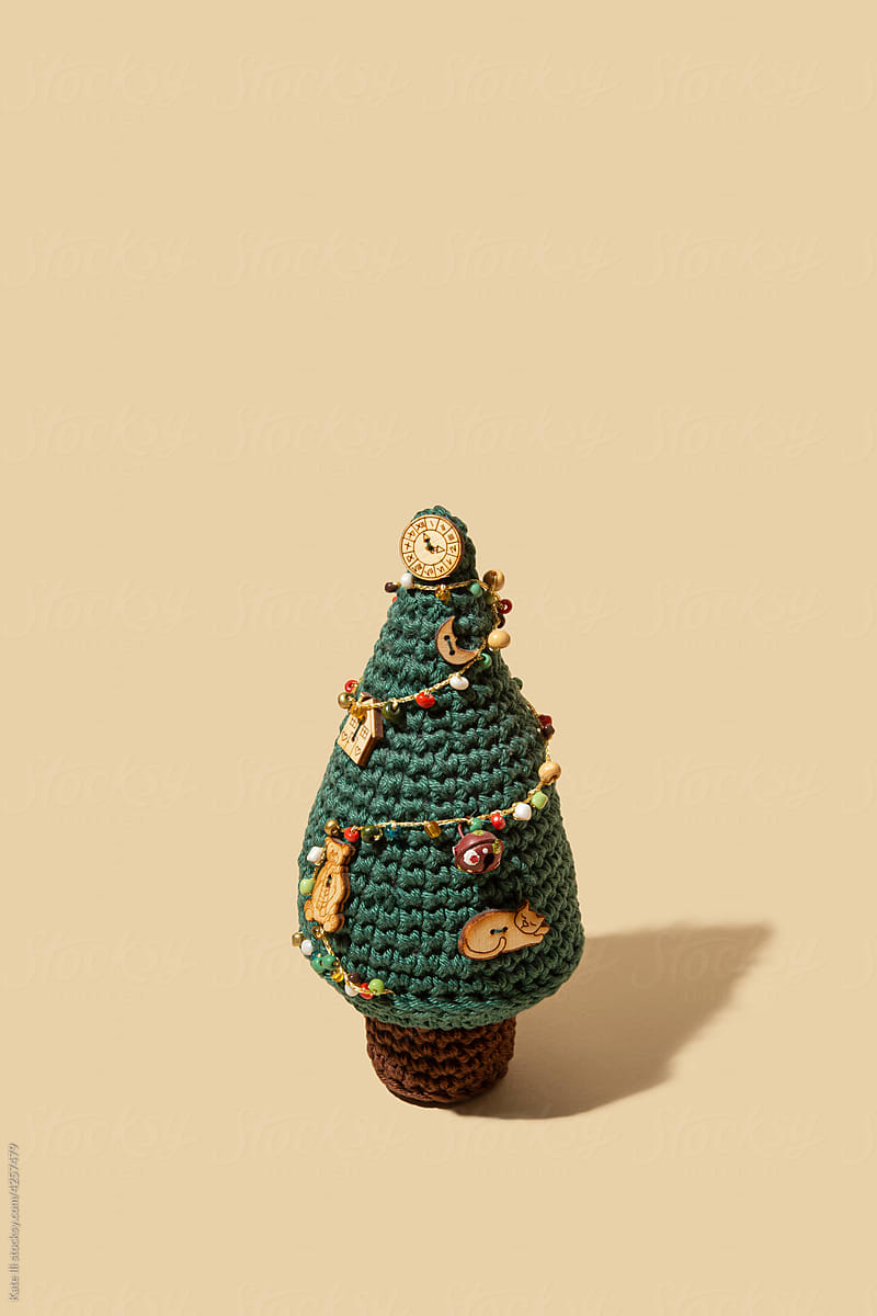 Christmas tree figure