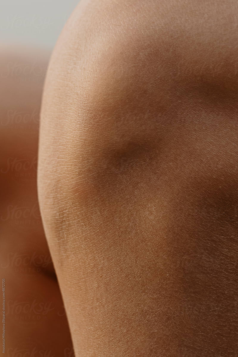 Detail-Close up photo of the skin texture of the woman\'s buttocks