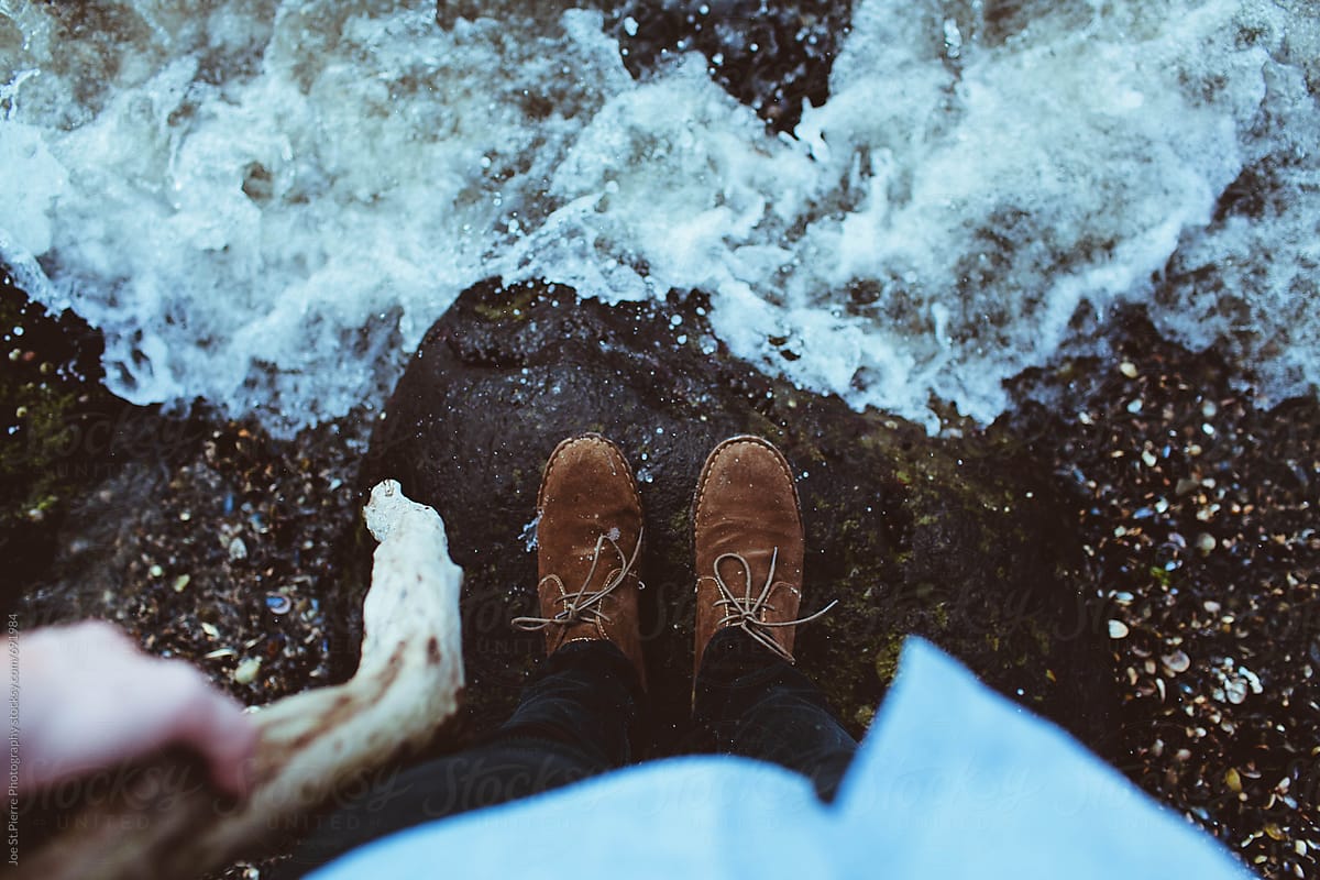 Feet In The Ocean