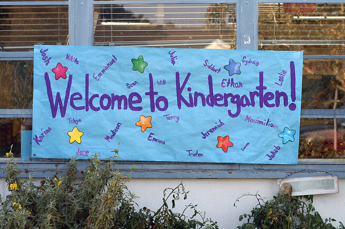 welcome to kindergarten sign