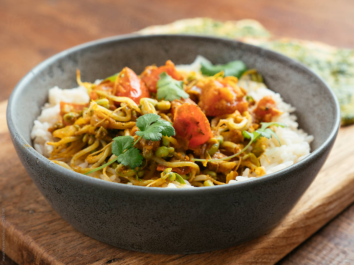 Curried Mung Bean Sprouts on Rice