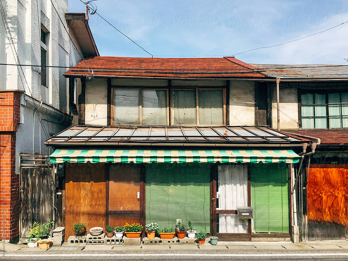 Cute Little Japanese House On Matsumoto Street By Rowena Naylor 