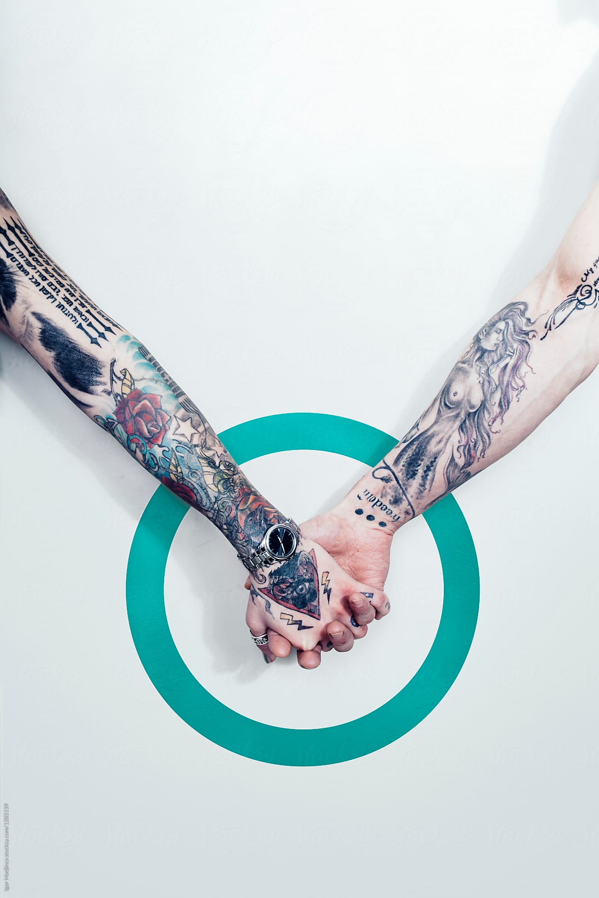 together,couple,circle,design,marriage,tattoo,minimal