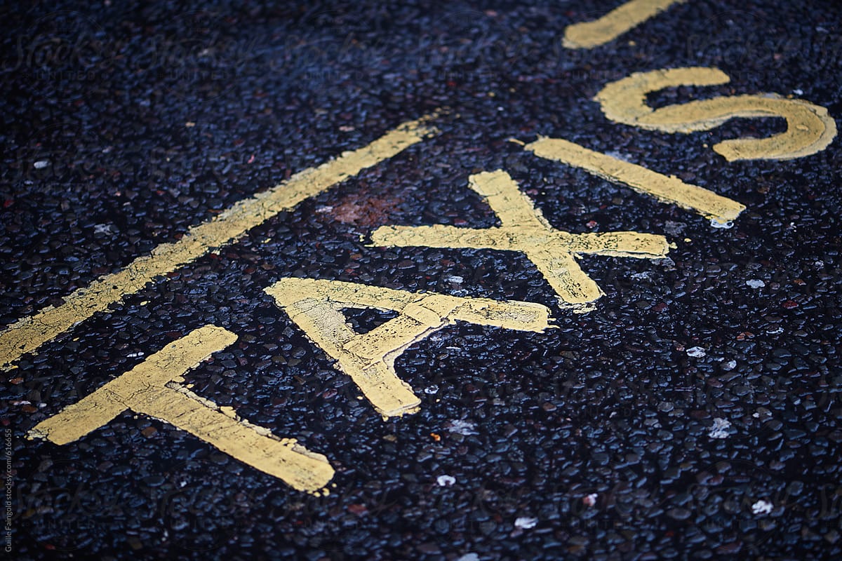 Road marking for taxis