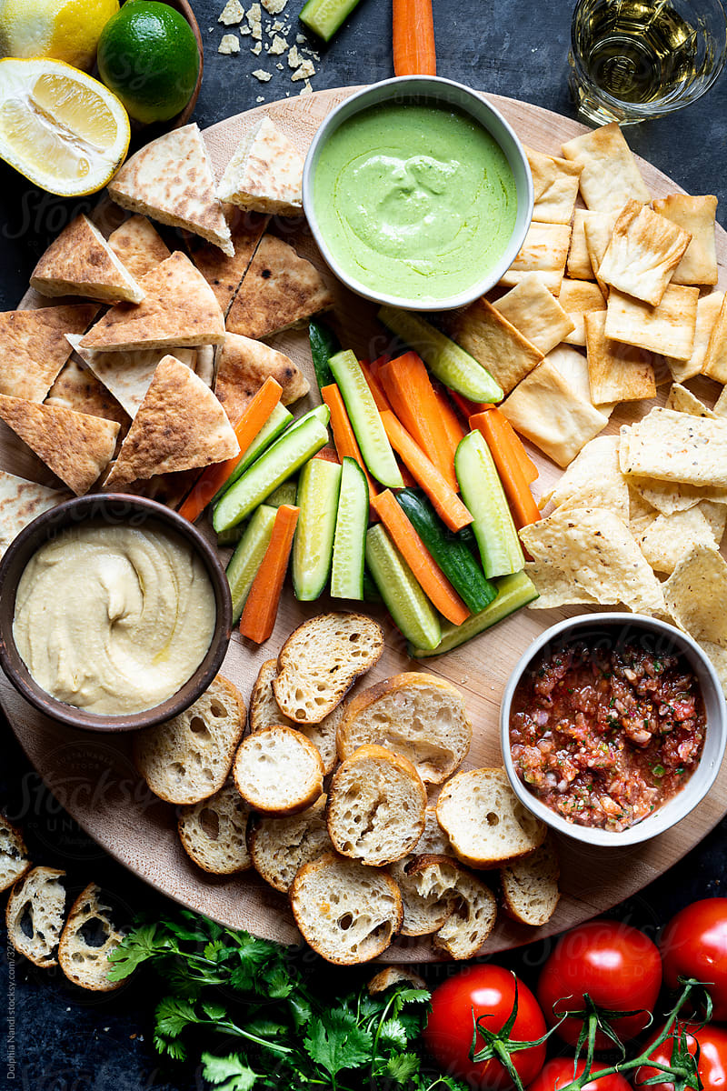ASSORTED APPETIZER PLATTER WITH THREE DIPS