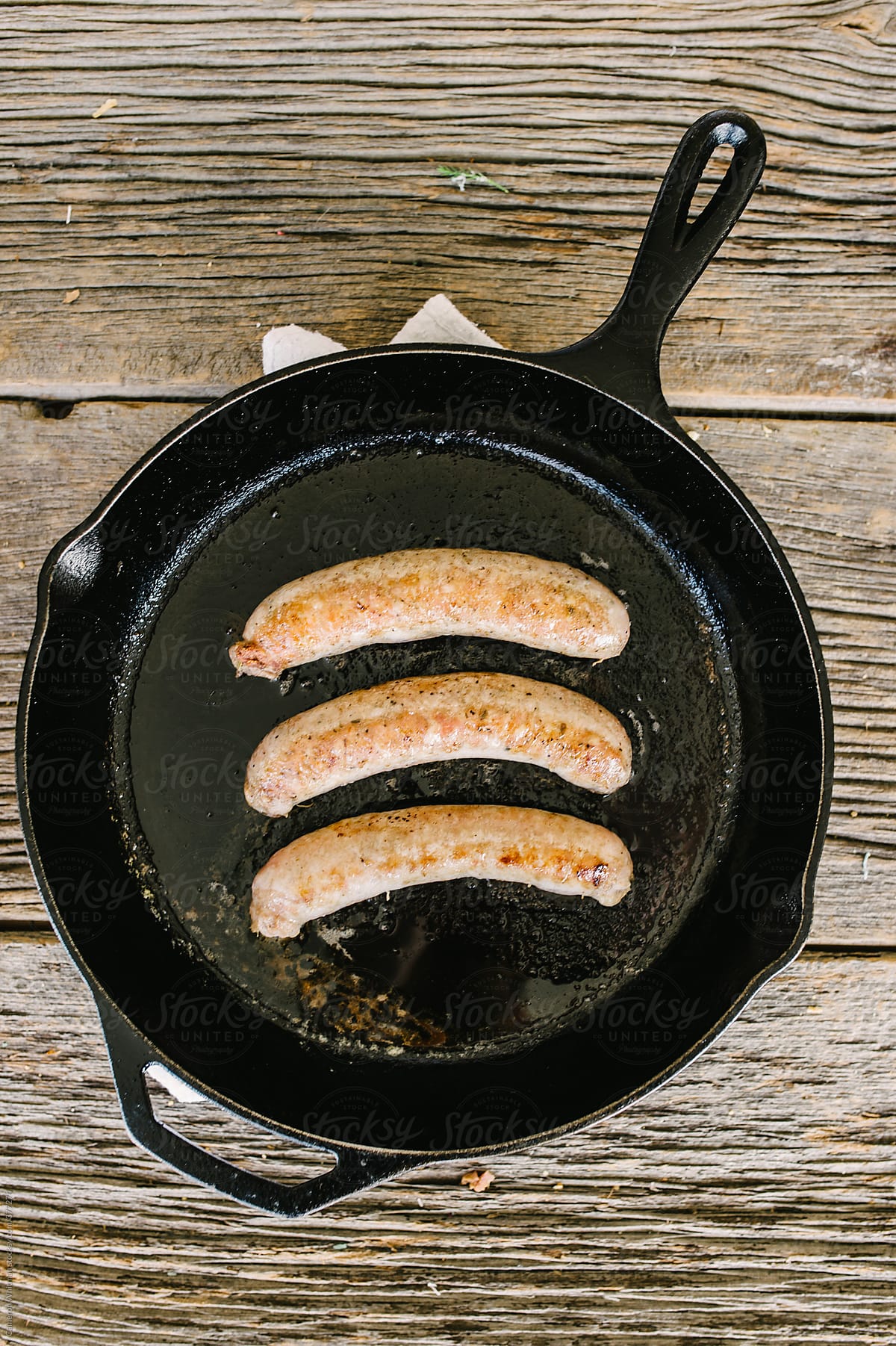 Skillet Fried Sausage Links