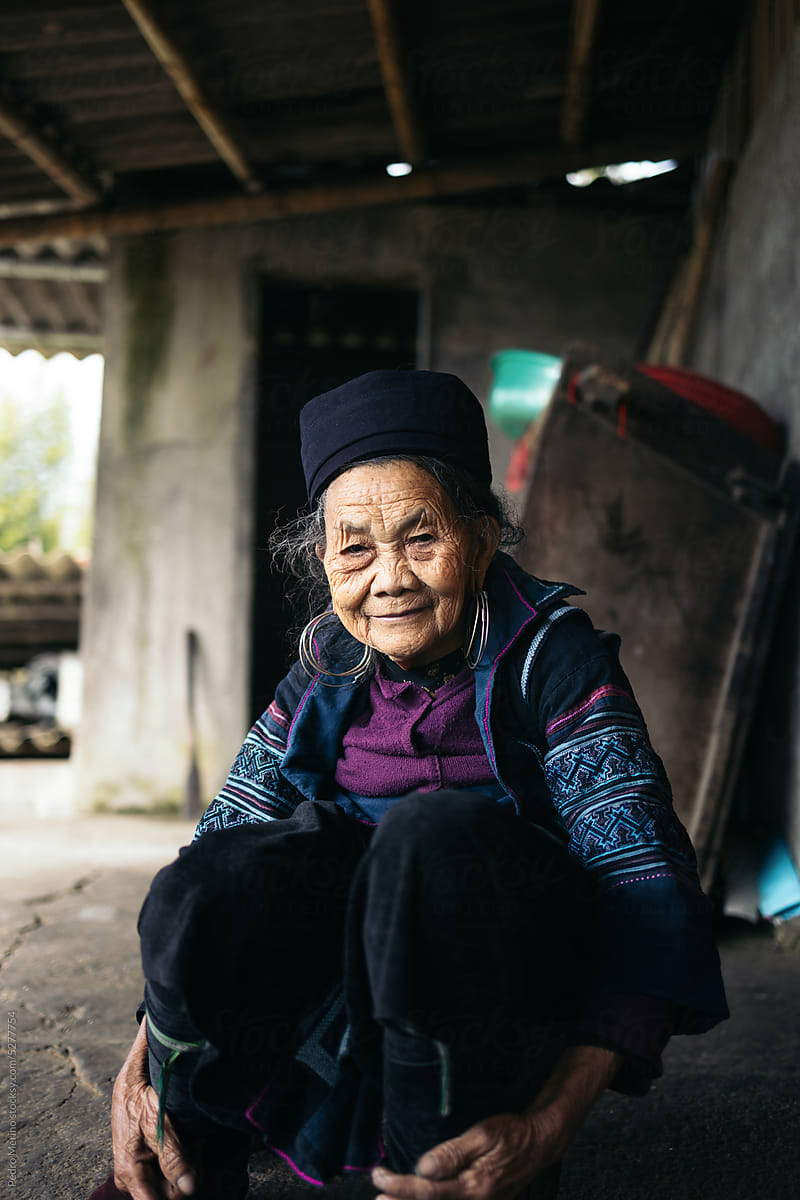 Local people: Hmong older woman in traditional clothing