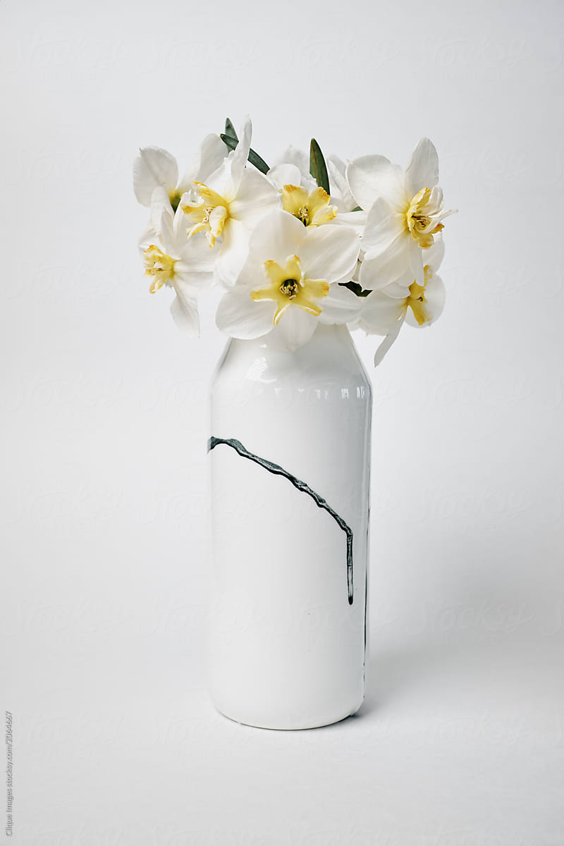 Handmade China Vase With Flowers