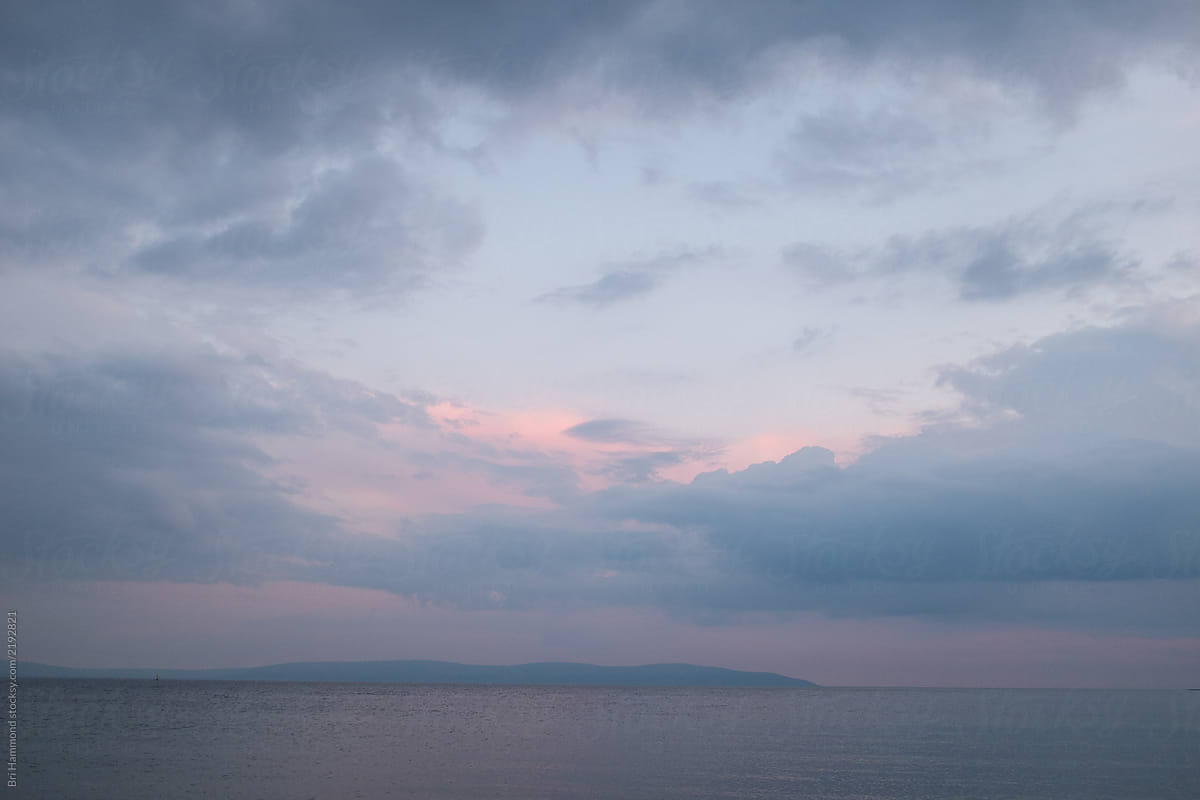 pink dusk clouds above the sea