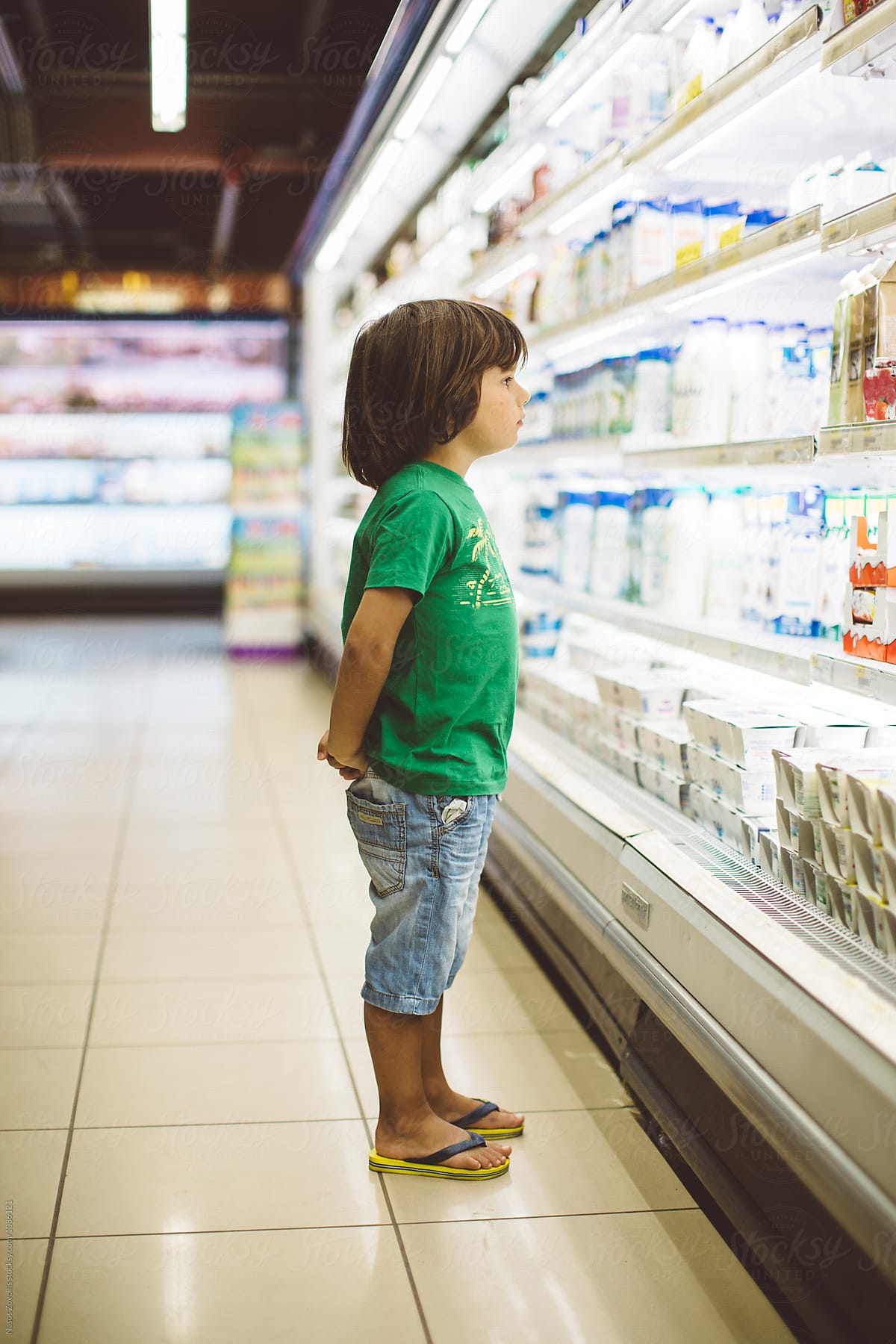 5 year old boy in a supermarket