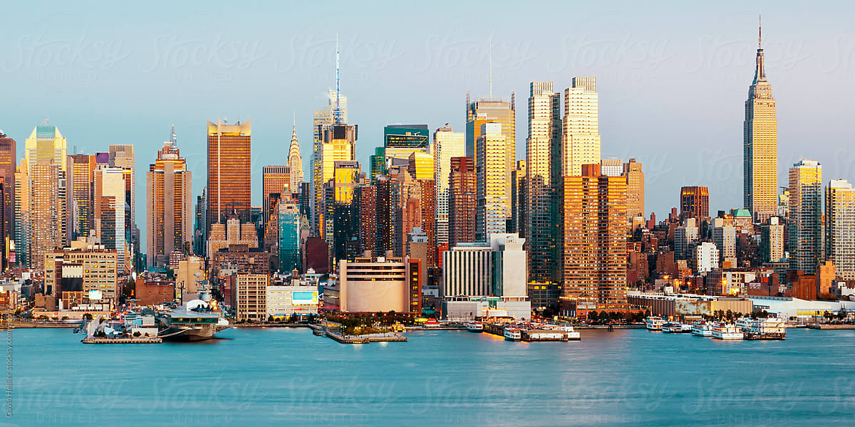 View of Midtown Manhattan across the Hudson River, Manhattan, New York City, New York, United States of America