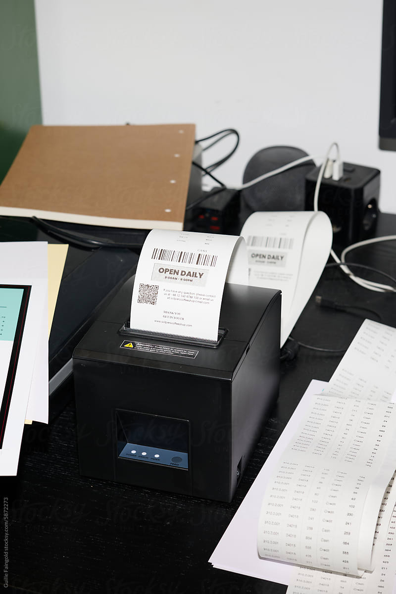 Receipt thermal printer in operation