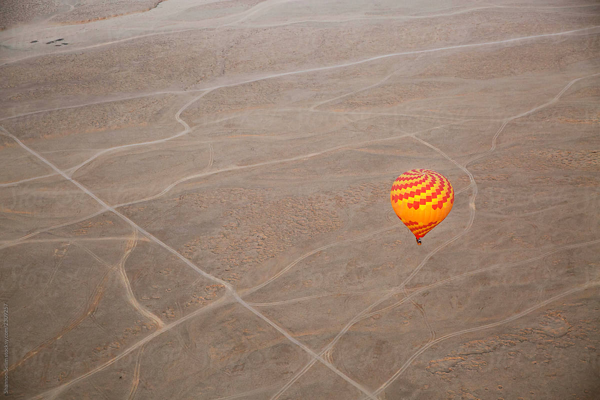Balloon In The Sand