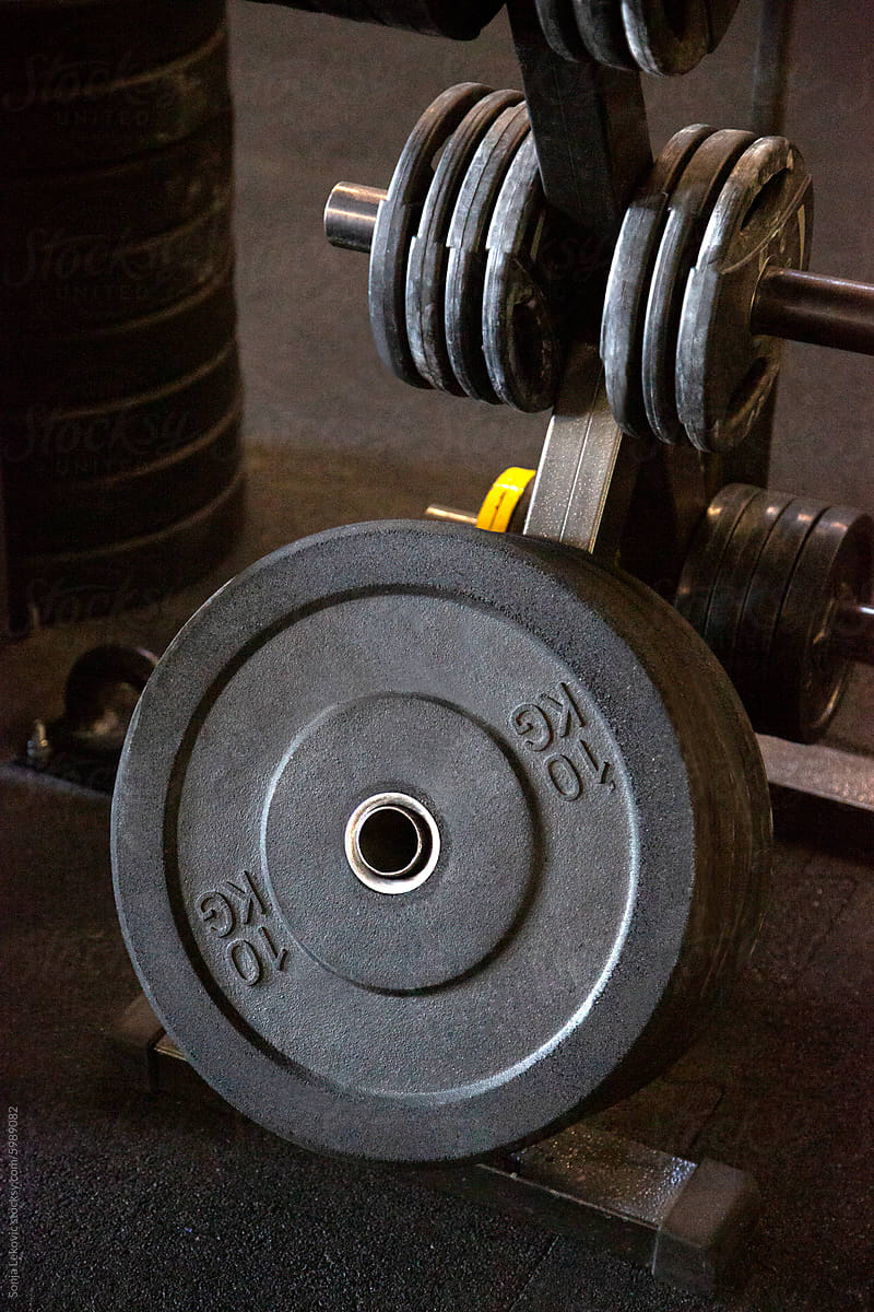 Black fitness 10kg weights