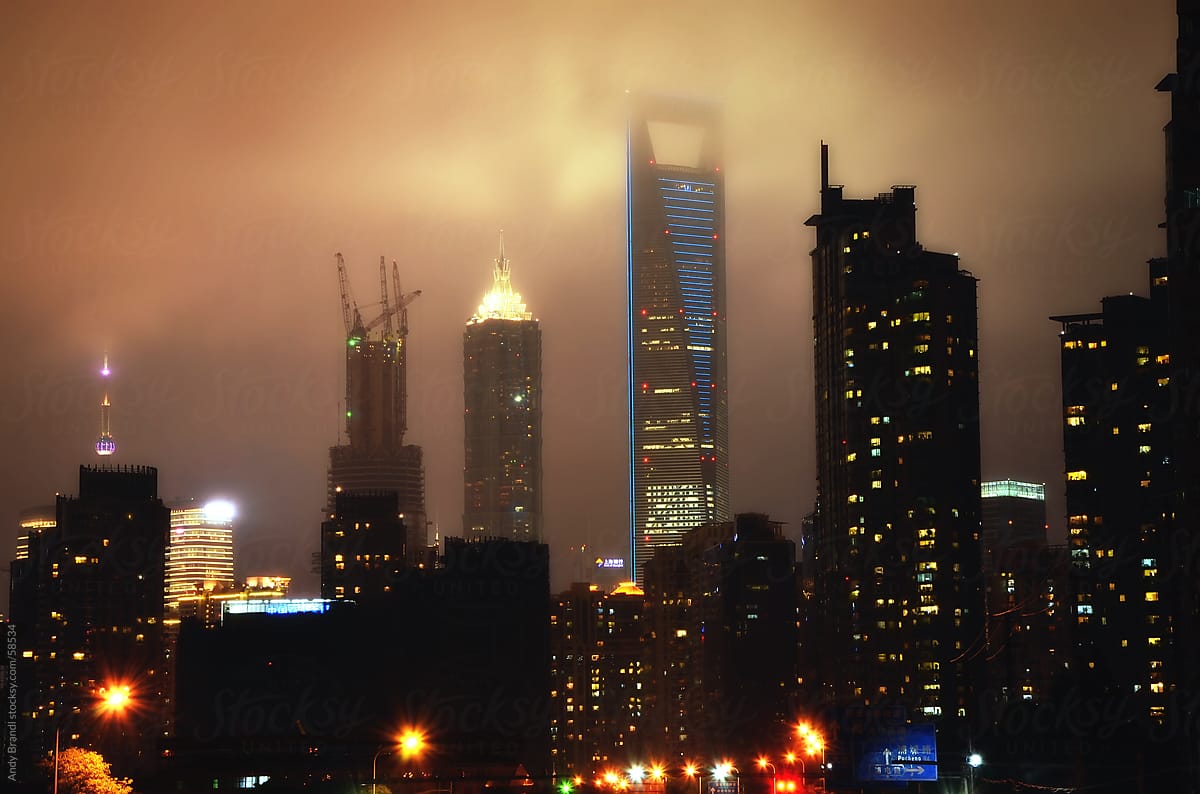 Cityscape with Shanghai Tower (oc), SWFC and Jin Mao Tower