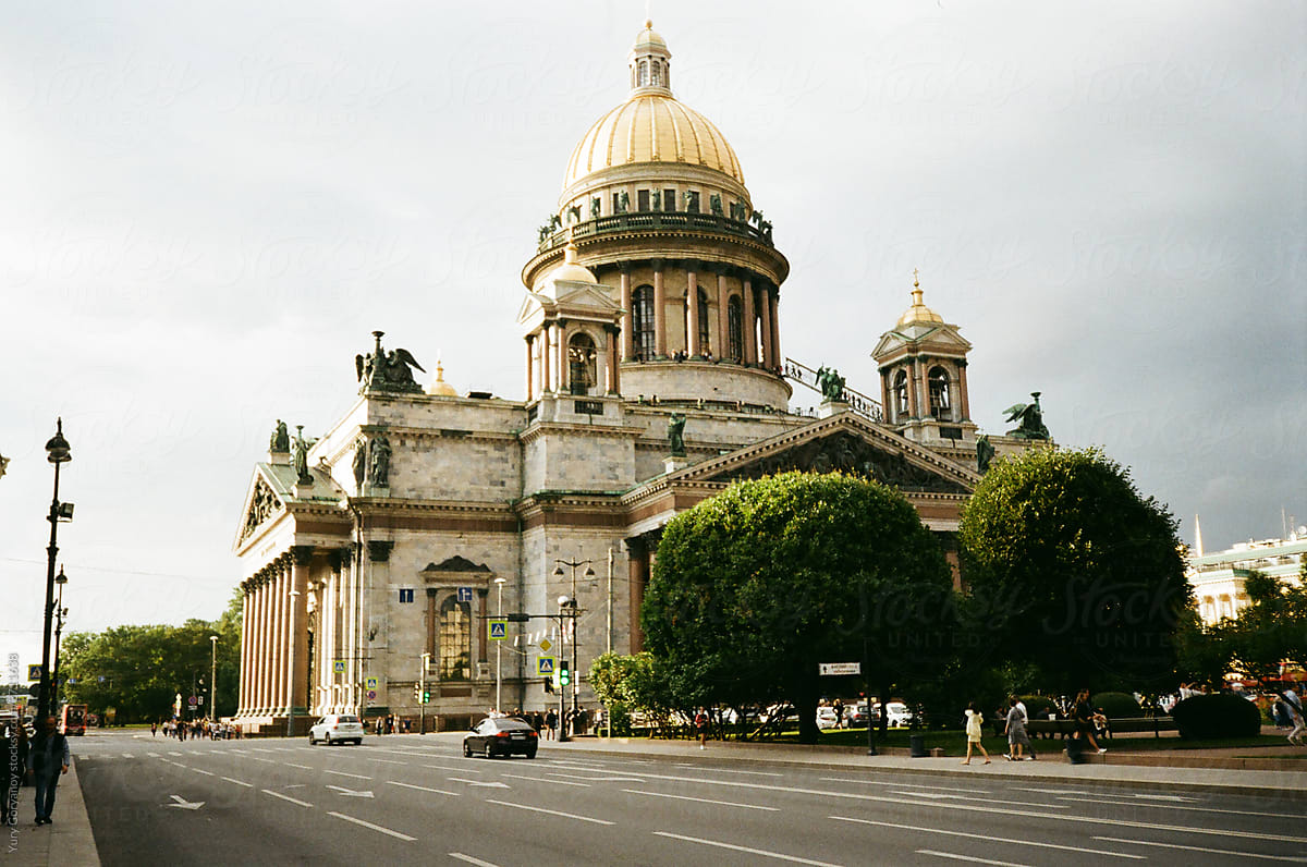 View of St. Isaac\'s Cathedral. St. Petersburg