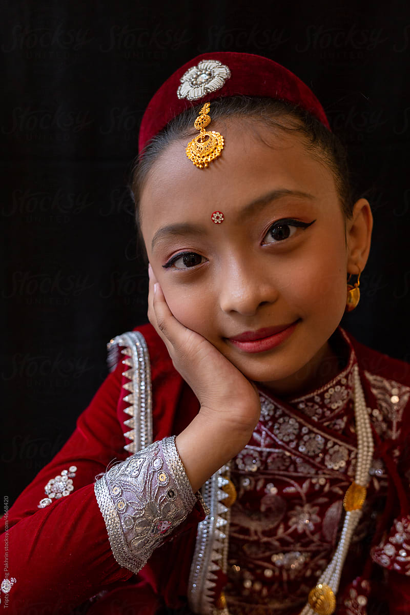 Essential Gift Ideas for a Traditional Nepali Dashain Festival