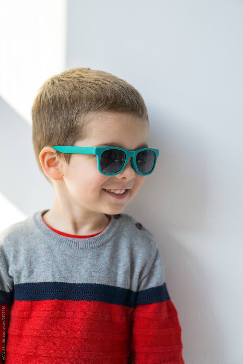 How to Choose Sunglasses for Kids - All About Vision