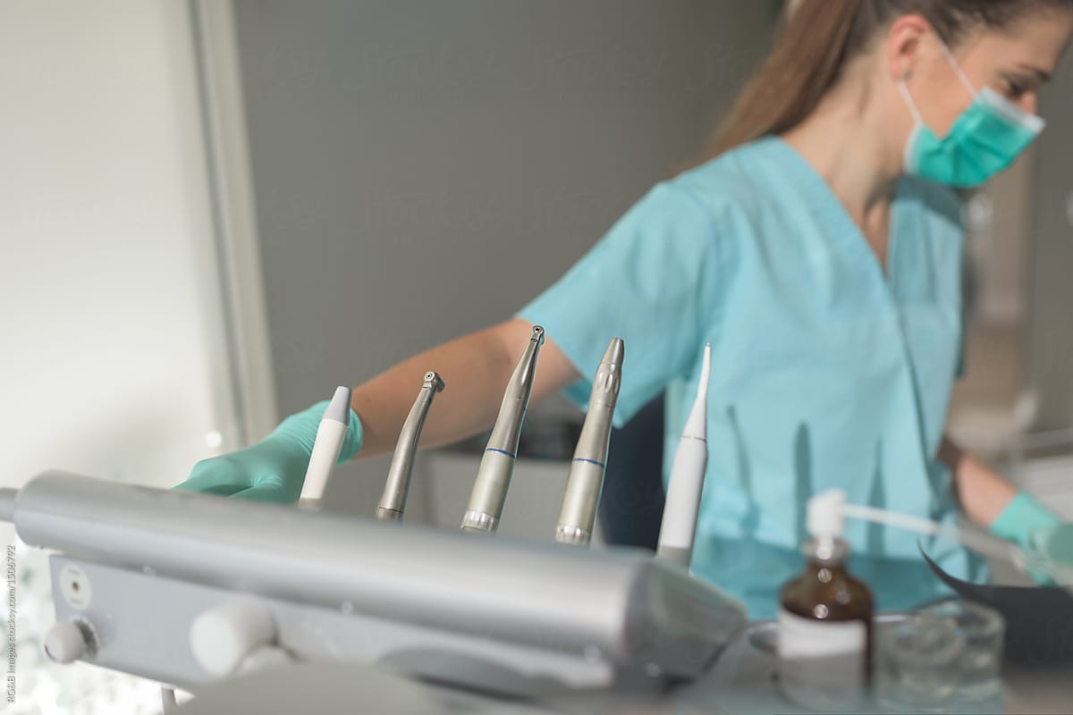 Close up on equipment for standard dental intervention