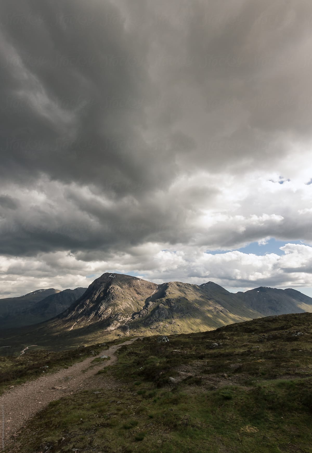dramatic scenery in the scottish highlands