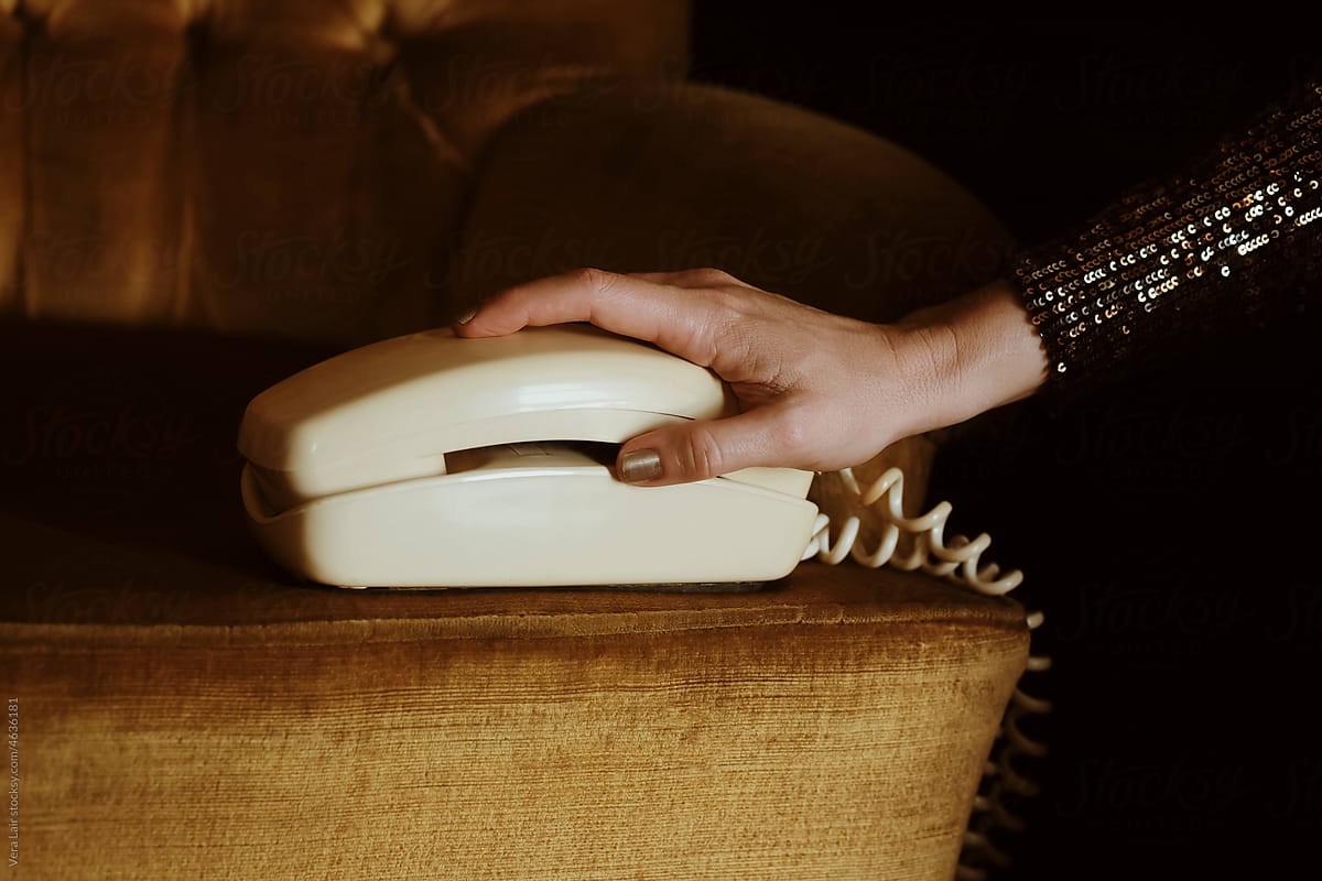 The old telephone