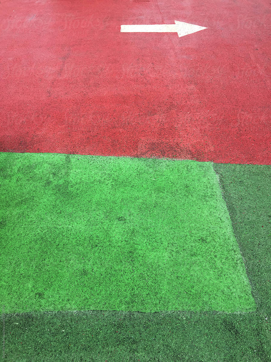 red and green asphalt road