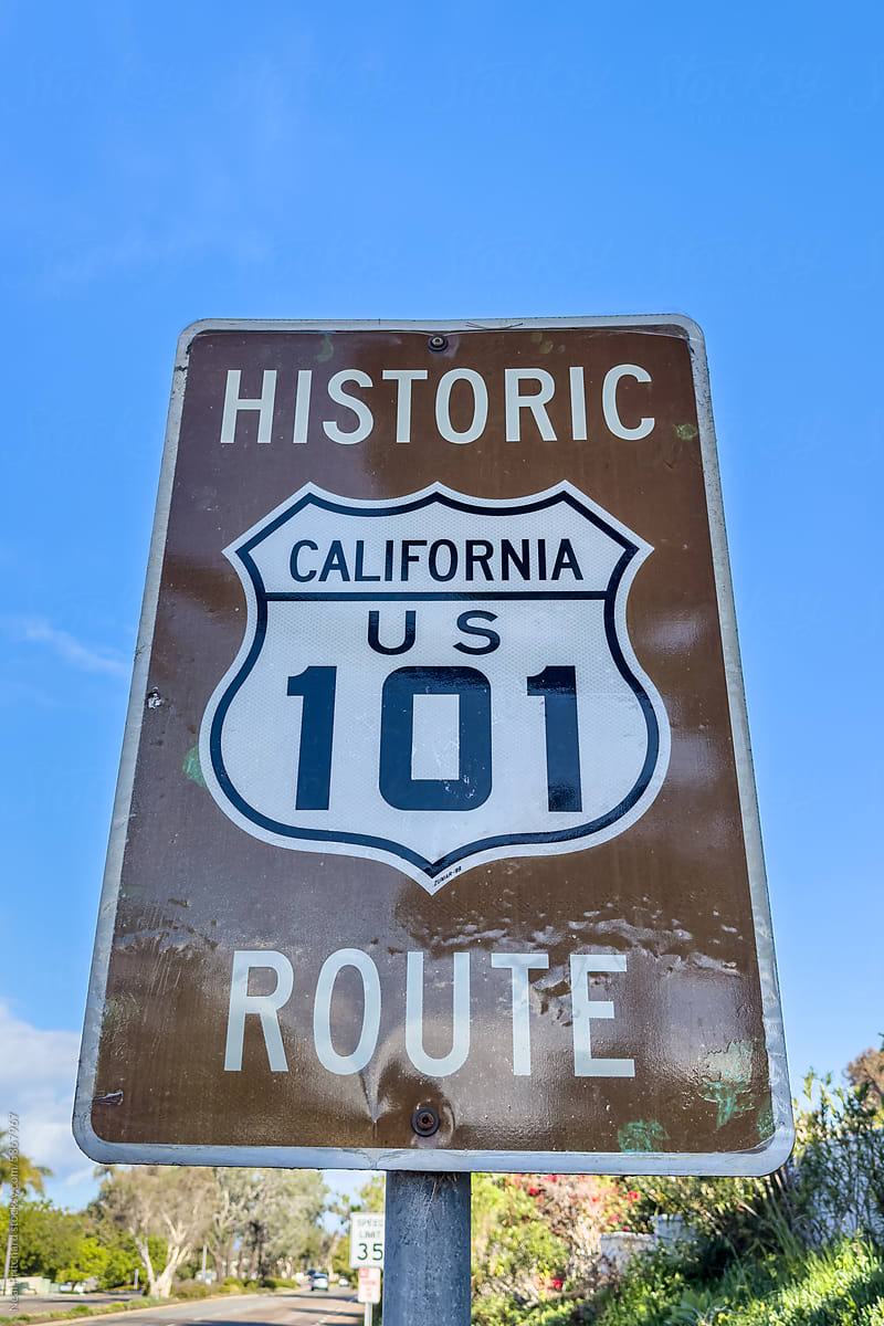 Historic road sign for the California US 101 Route