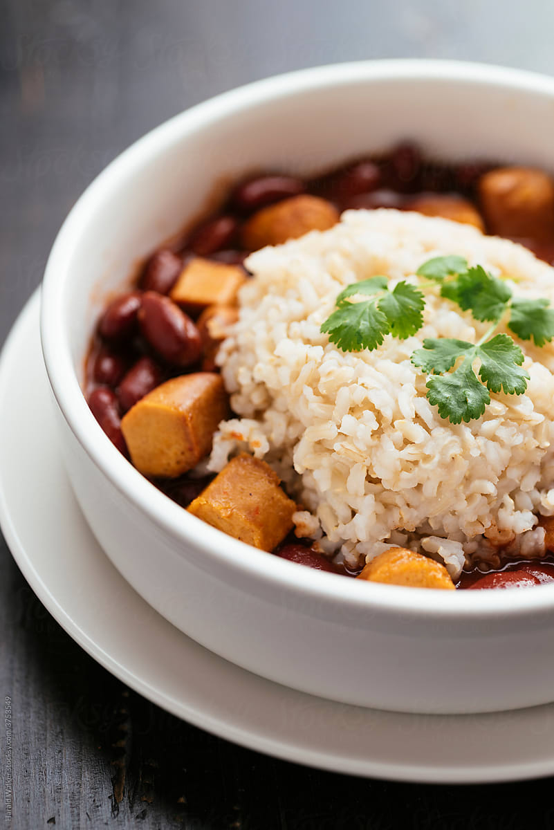 Red Beans and Rice with Vegan Sausages