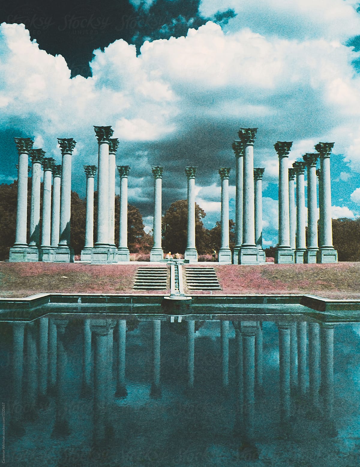 Capital Columns in Infrared