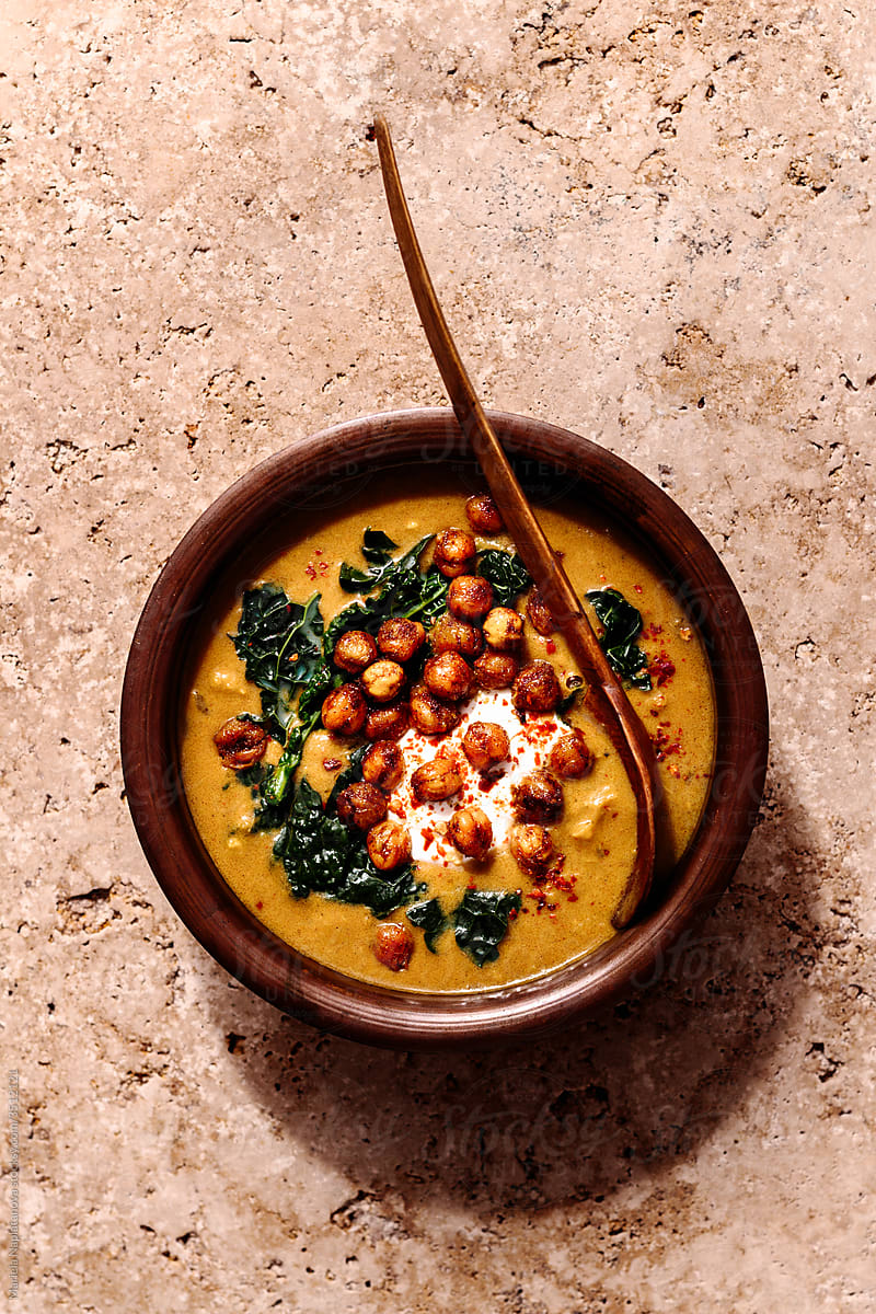 Chickpea Curry with Coconut and Kale