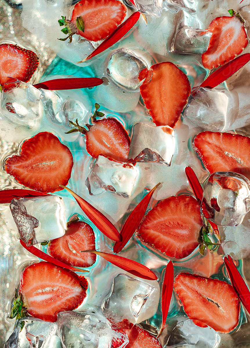 Strawberries on ice.