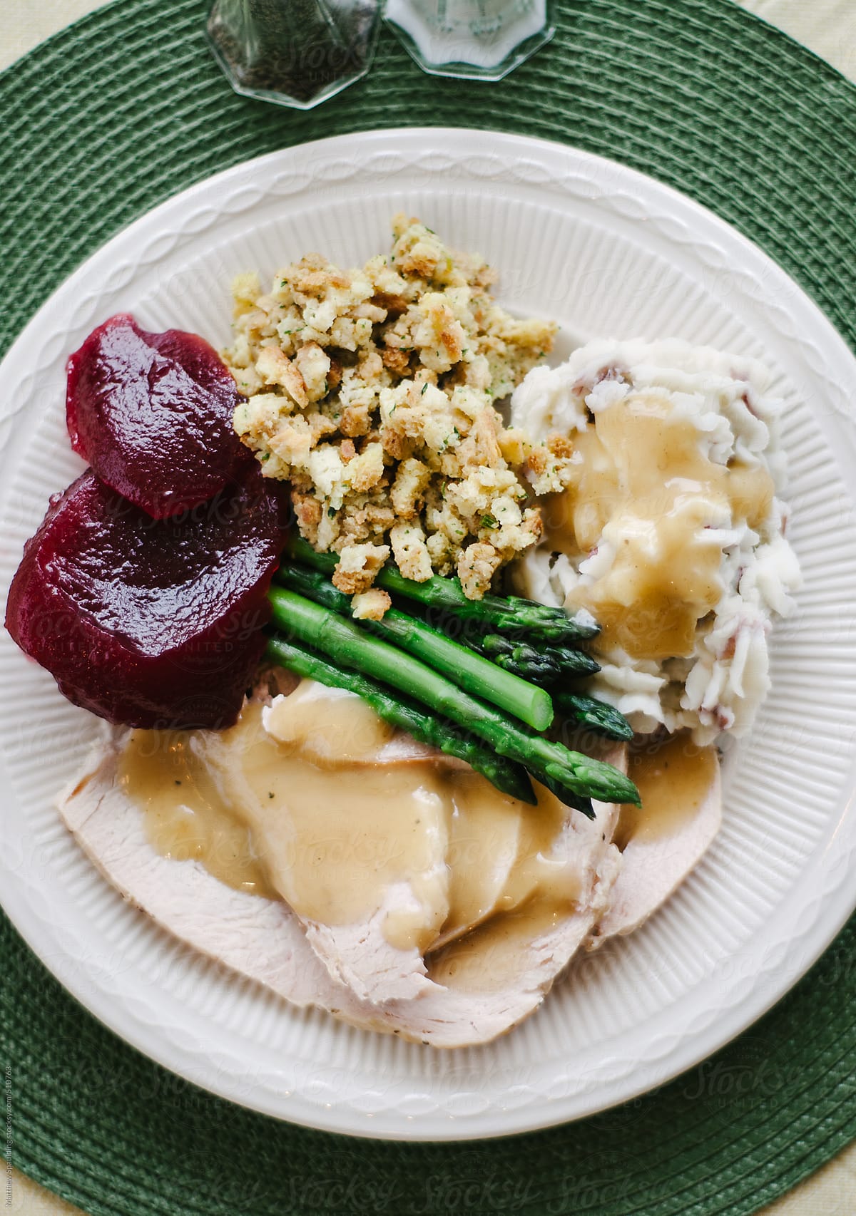 Turkey thanksgiving dinner meal on plate