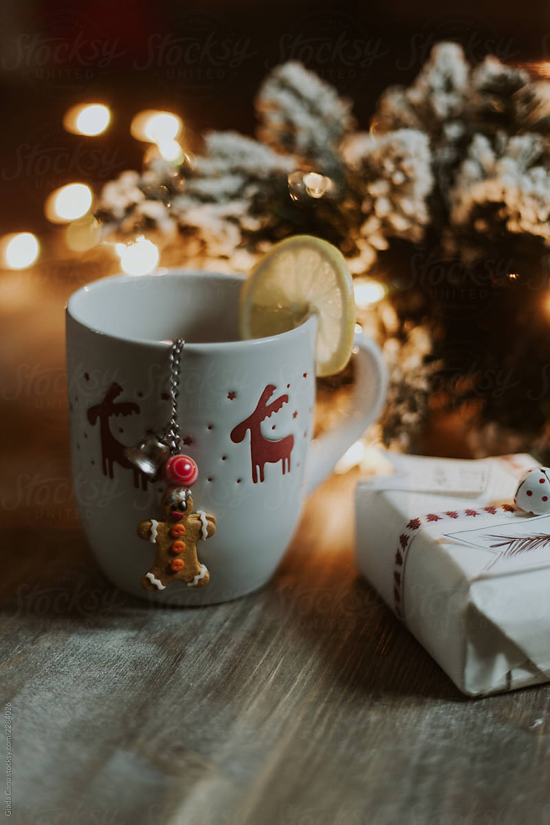 Christmas tea and lemon