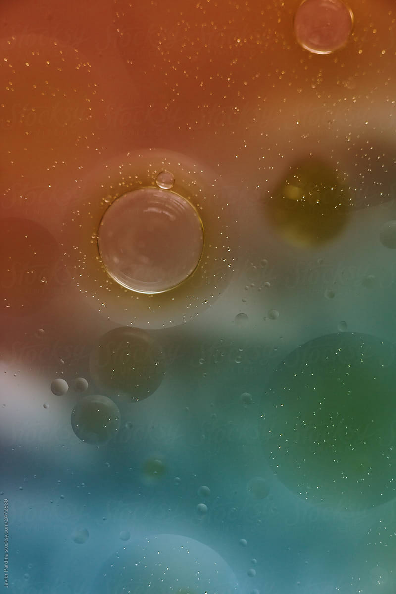 Abstract macro scenes with liquids