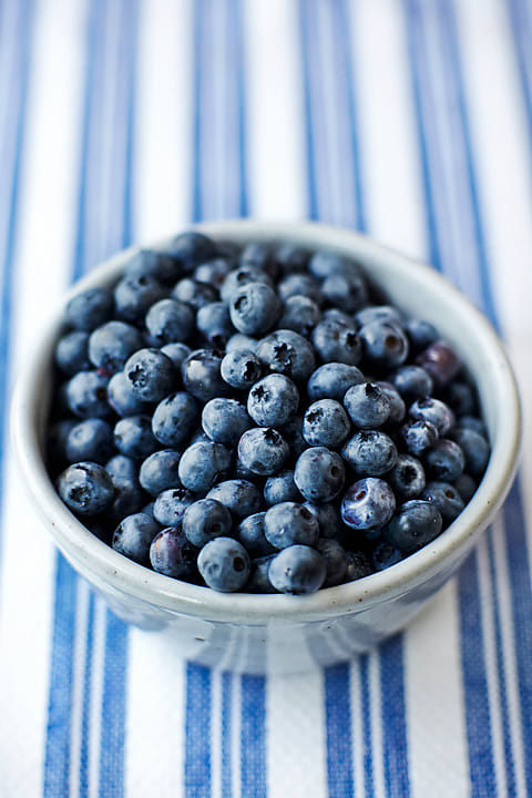 3,744 Bucket With Blueberries Royalty-Free Images, Stock Photos & Pictures
