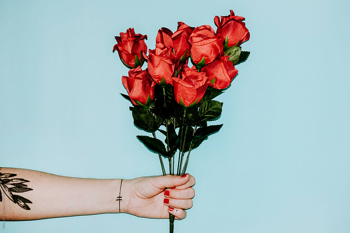fake red roses bouquet