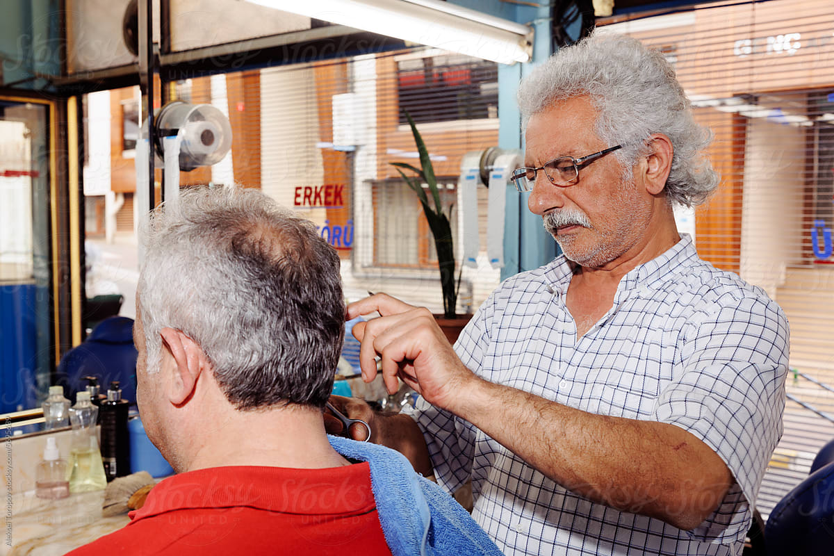 elderly man hairdresser