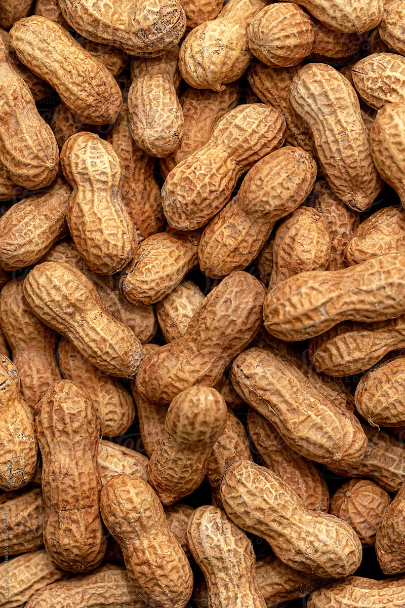 Macro Peanuts