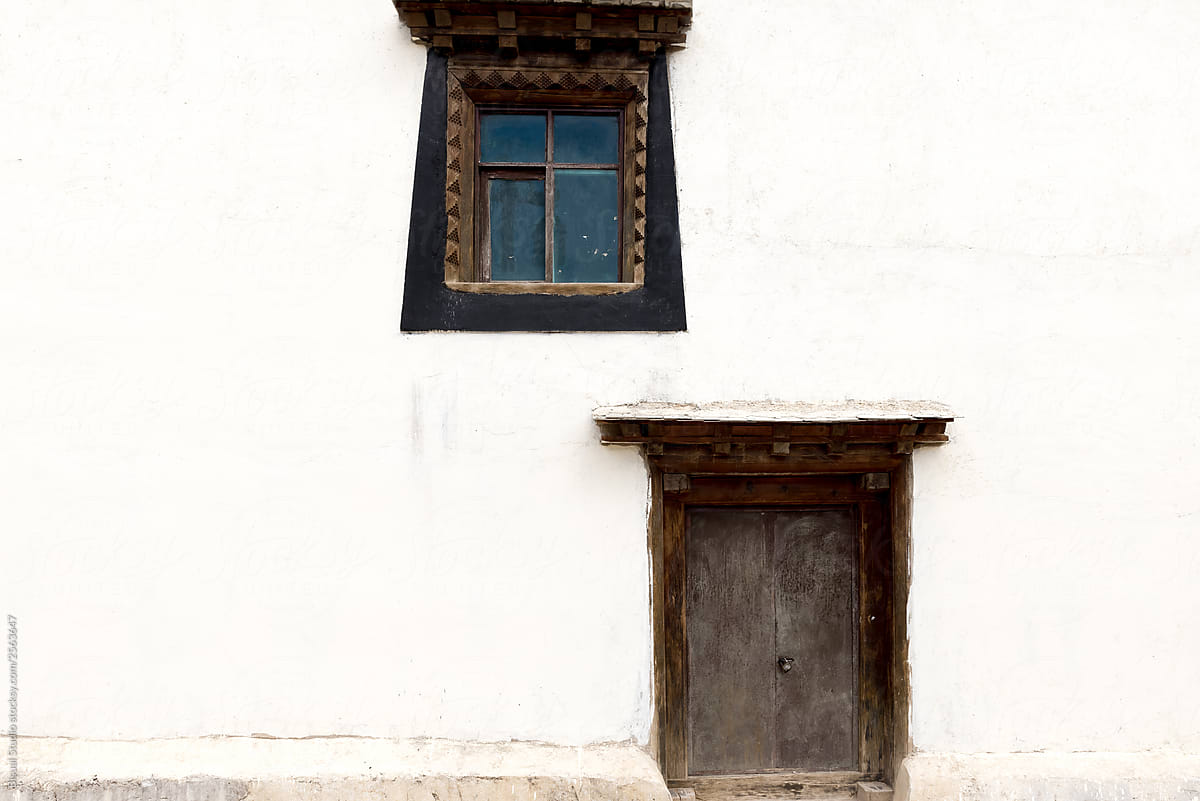 Tibetan architectural details in Yunnan, China