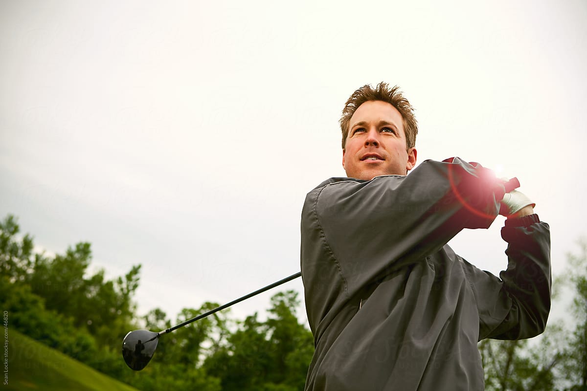 Golf: Man Tries to Follow Flight of Ball