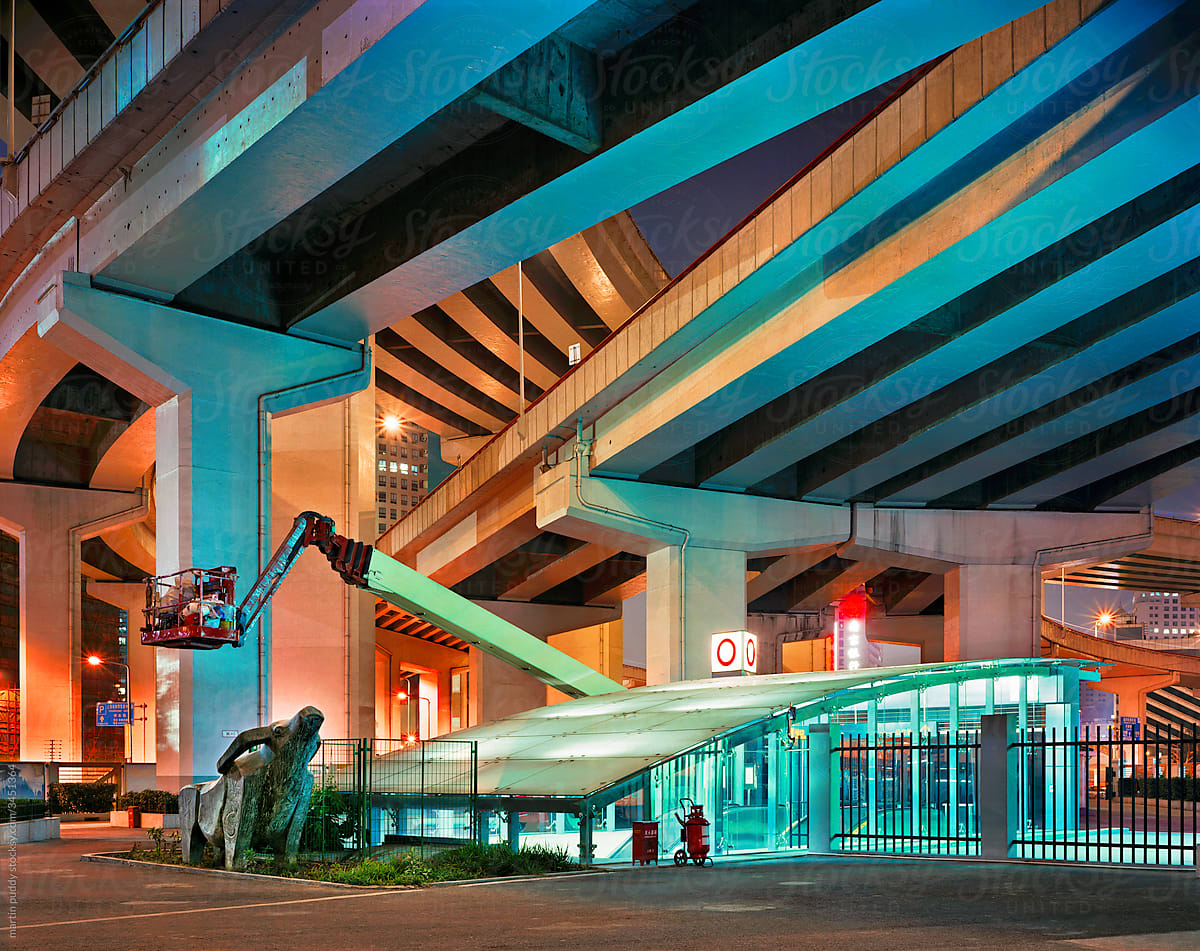 MRT station situated underneath an elevated road